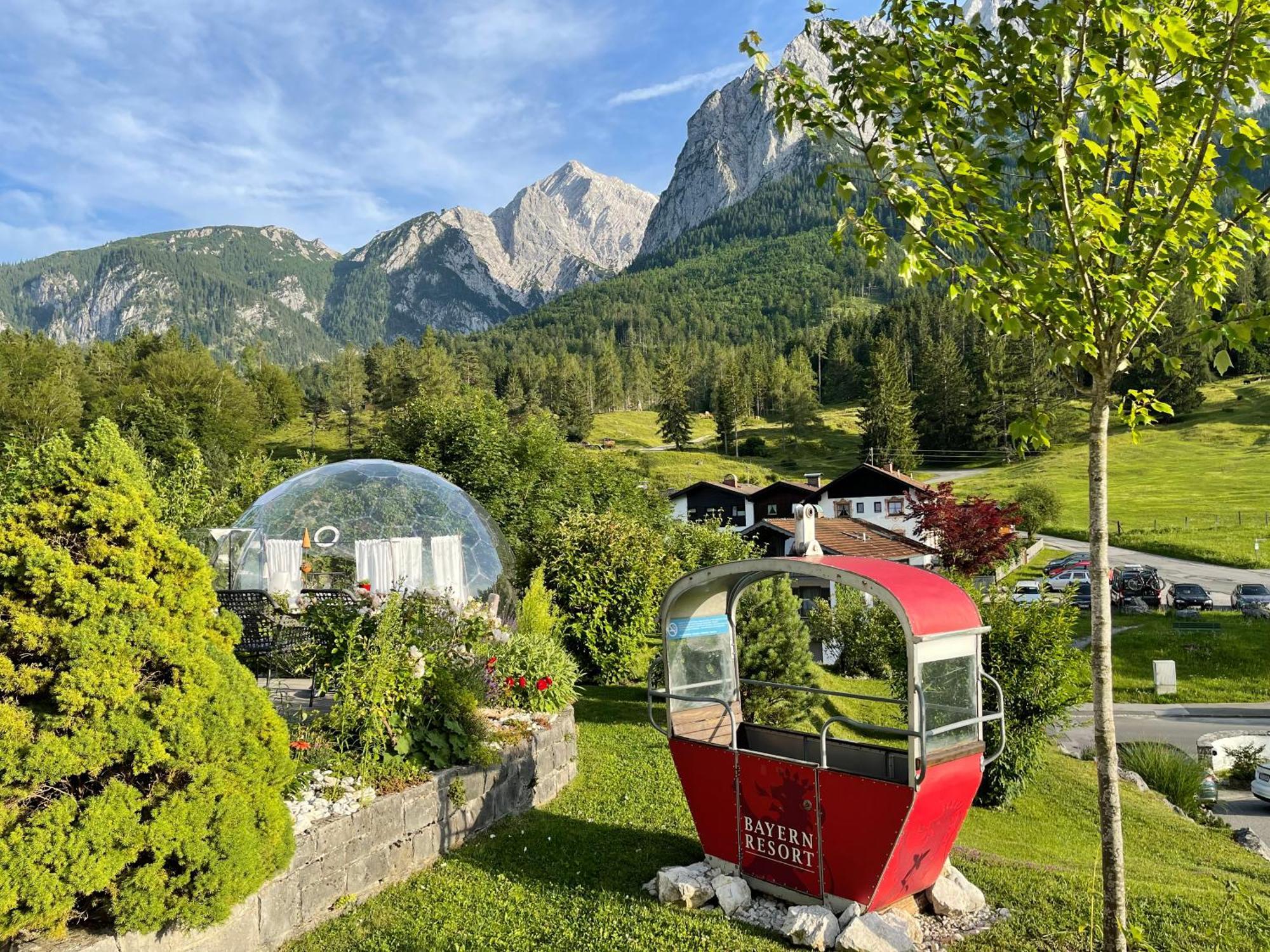Bayern Resort Hotel - Adults Only - Mit Zugspitzblick - Eibsee-Naehe - Wellnessbereich - Naturpool Im Sommer Grainau Exterior photo