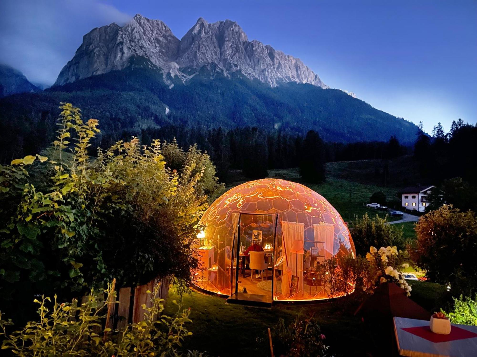 Bayern Resort Hotel - Adults Only - Mit Zugspitzblick - Eibsee-Naehe - Wellnessbereich - Naturpool Im Sommer Grainau Exterior photo