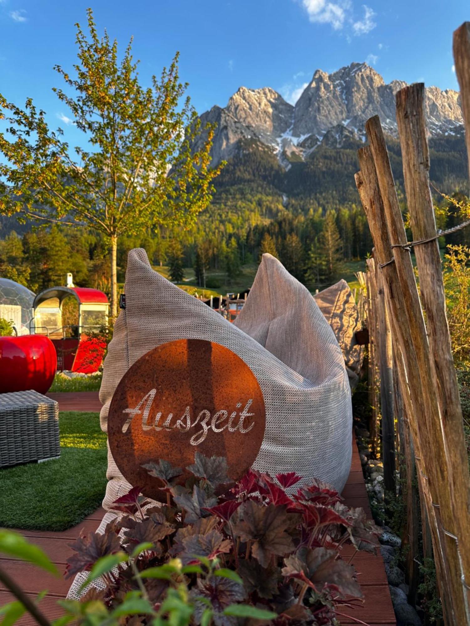 Bayern Resort Hotel - Adults Only - Mit Zugspitzblick - Eibsee-Naehe - Wellnessbereich - Naturpool Im Sommer Grainau Exterior photo
