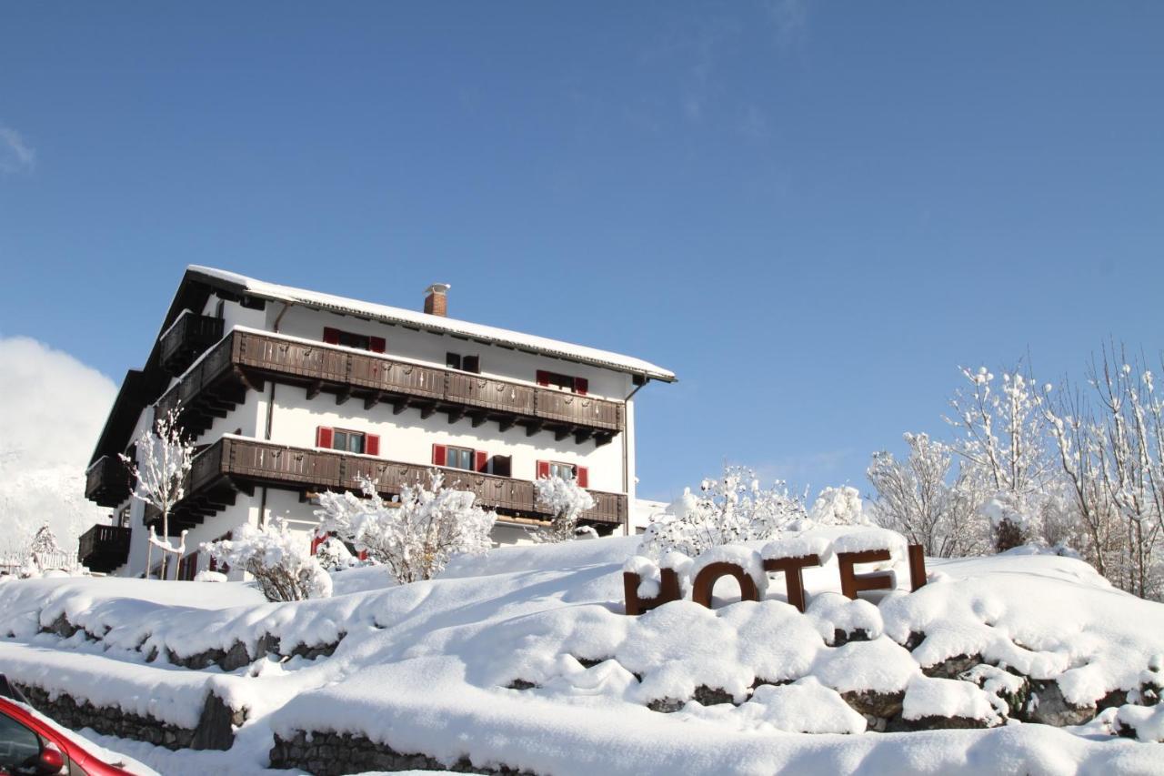 Bayern Resort Hotel - Adults Only - Mit Zugspitzblick - Eibsee-Naehe - Wellnessbereich - Naturpool Im Sommer Grainau Exterior photo