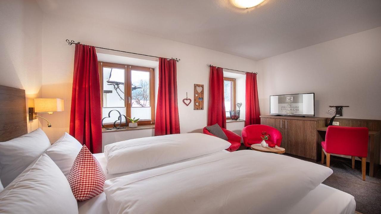 Bayern Resort Hotel - Adults Only - Mit Zugspitzblick - Eibsee-Naehe - Wellnessbereich - Naturpool Im Sommer Grainau Exterior photo